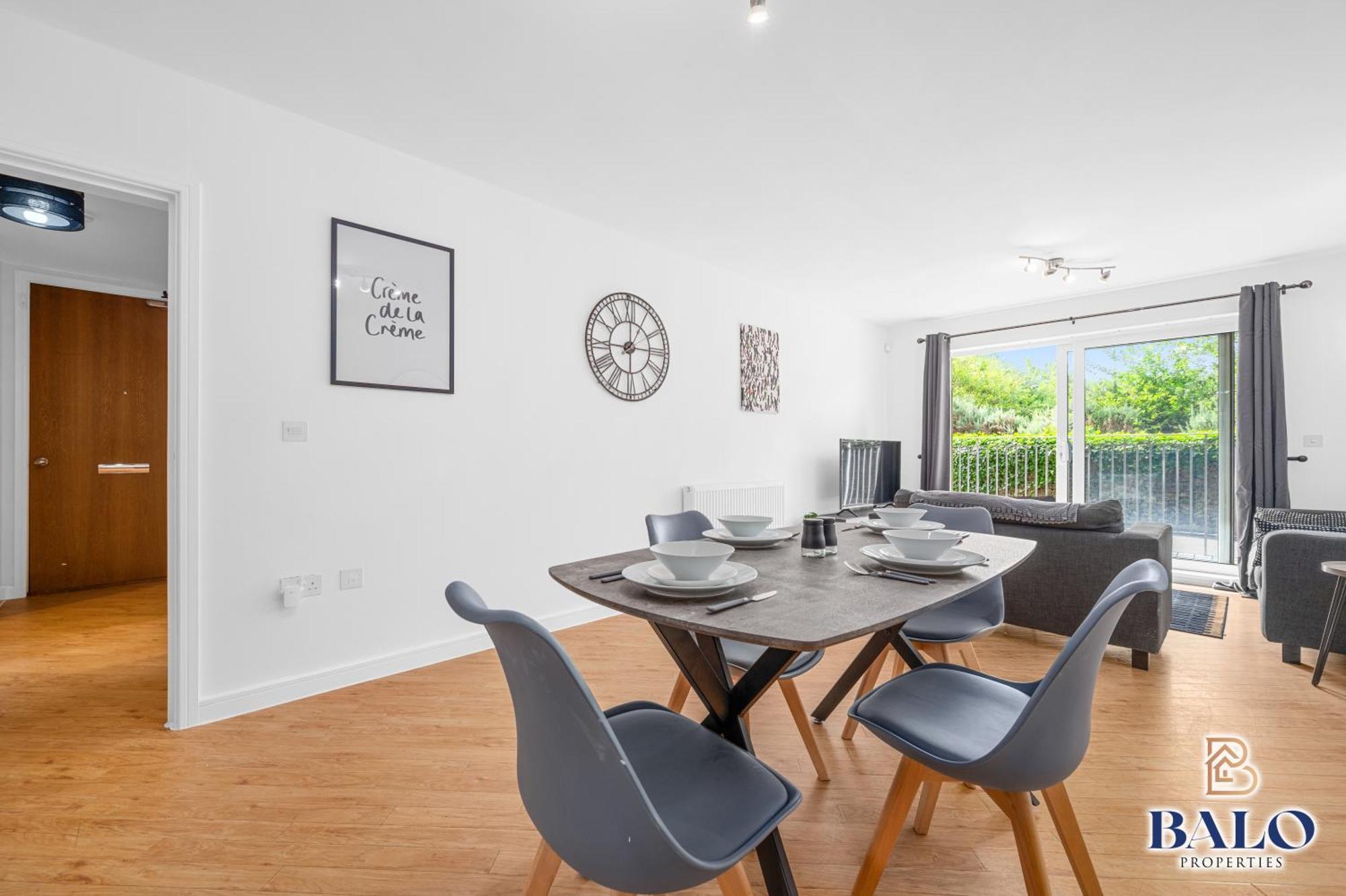 Modern Spacious 2Bedroom Apartment Great! Location By Etihad Mancity Stadium& Coop Live Arena Manchester Bagian luar foto